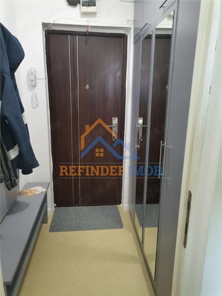 Vanzare apartament 2 camere Drumul Taberei - Parc Moghiros